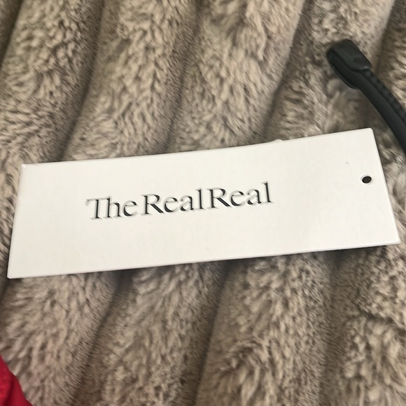 Authenticated Red Vinyl Burberry Satchel - Picture 7 of 10